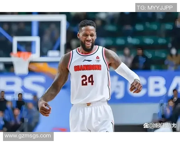 广东与新疆第五场激战回顾球员表现与战术分析全景展现